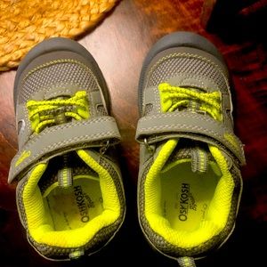 Little boys Oshkosh shoes